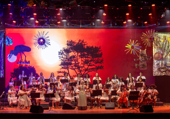 Orquestra Villa-Lobos leva música ao vivo para dentro da CasaCor